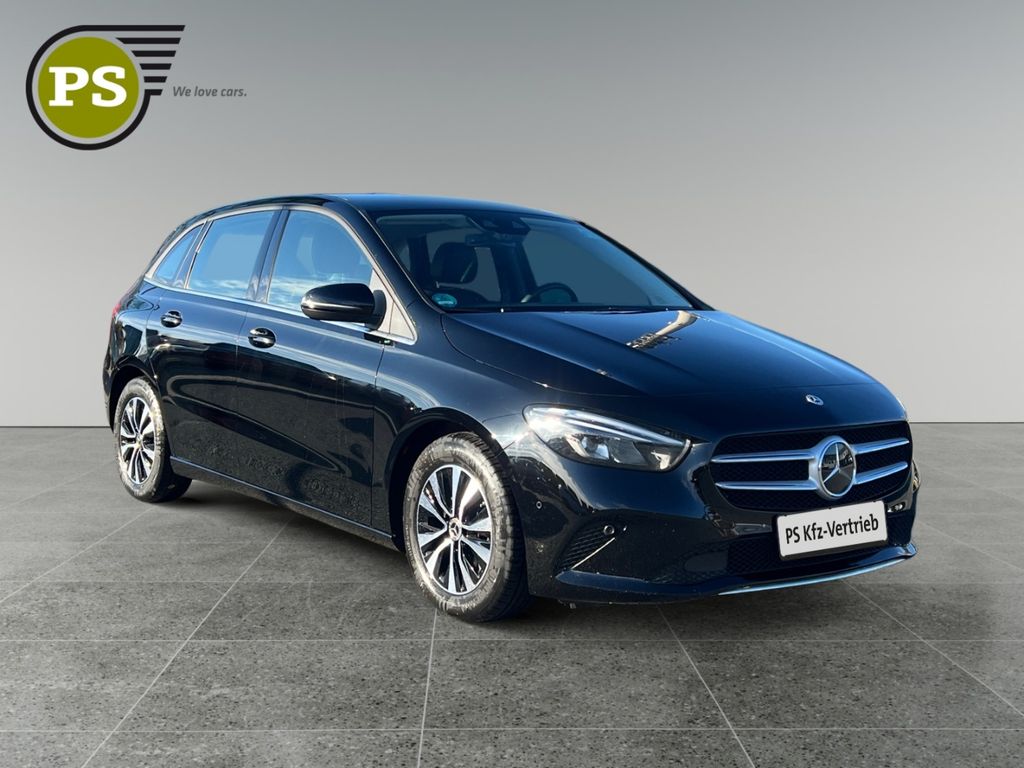 Mercedes-Benz B 200 2022