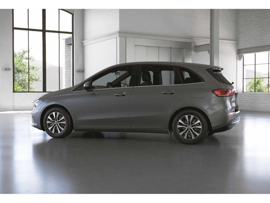 Mercedes-Benz B 200 2022