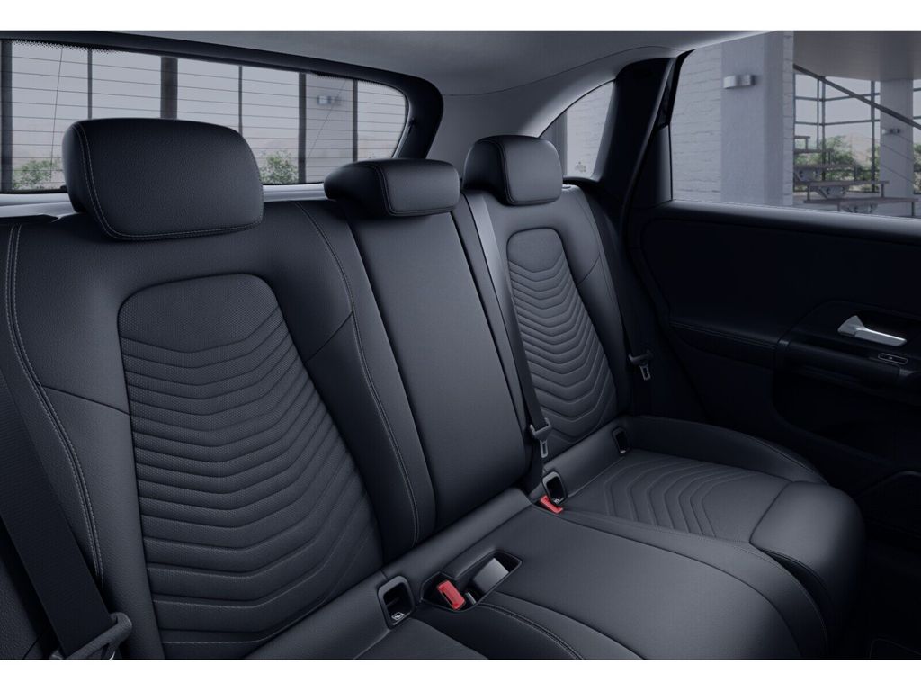 Mercedes-Benz B 200 2022