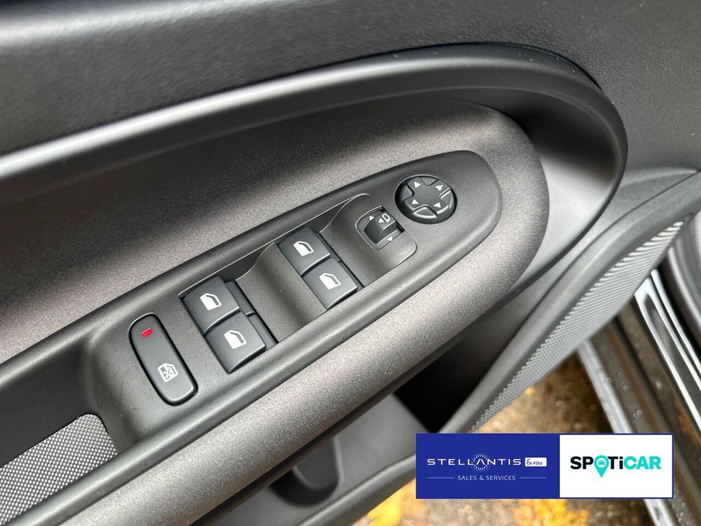 Alfa Romeo Junior 2025