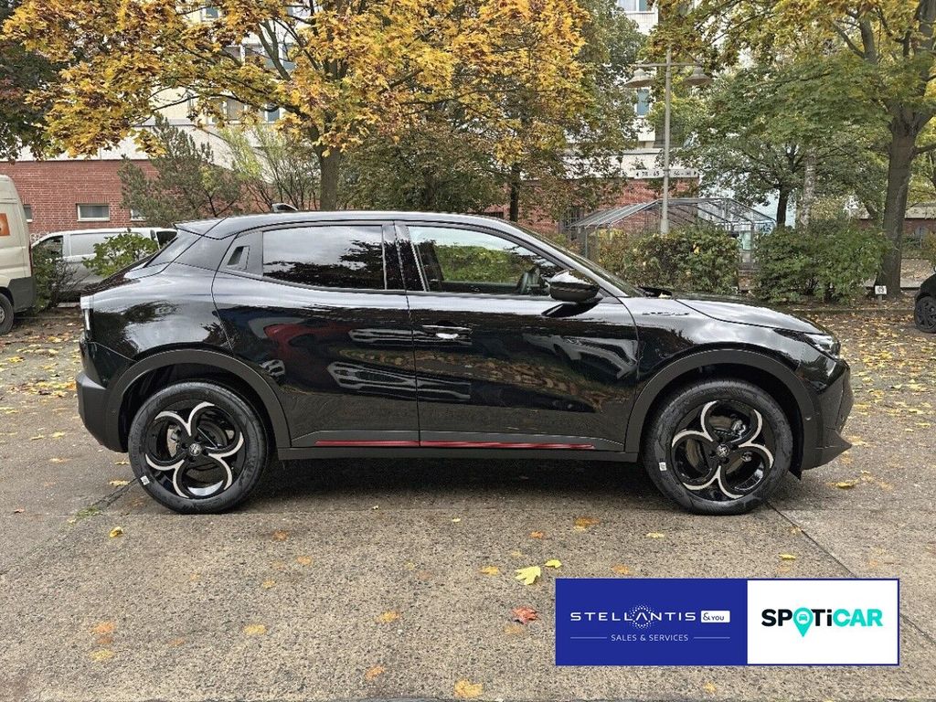 Alfa Romeo Junior 2025