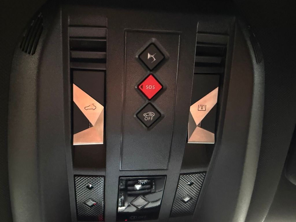 DS Automobiles DS7 (Crossback) 2025