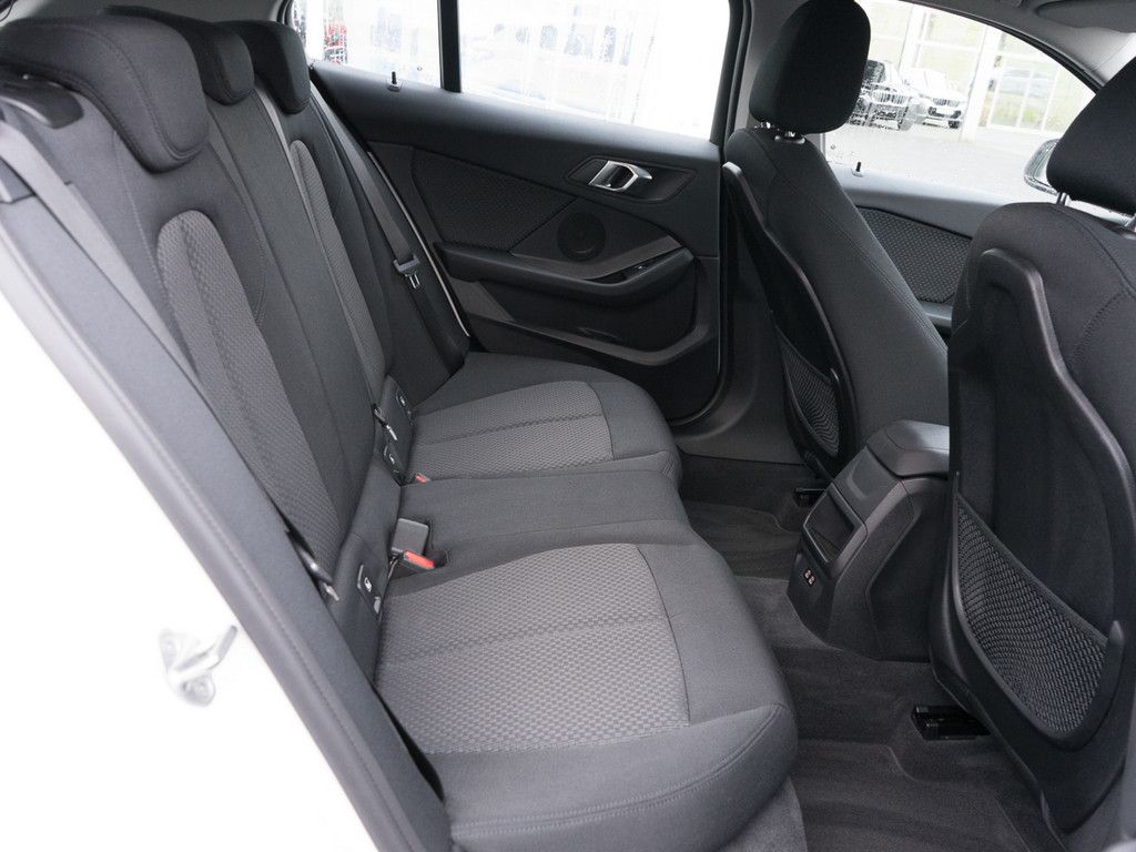 BMW 116 2022