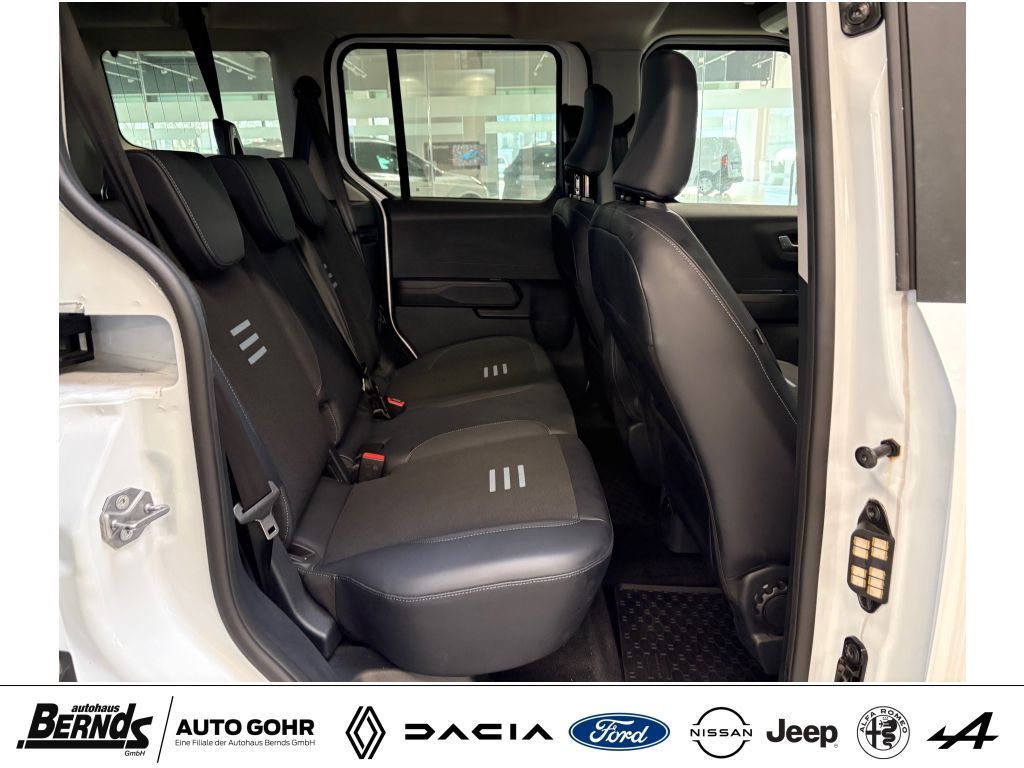 Ford Tourneo Courier 2025