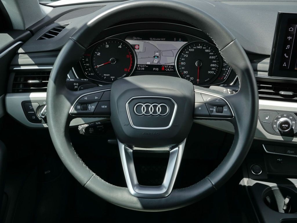 Audi A4 2022