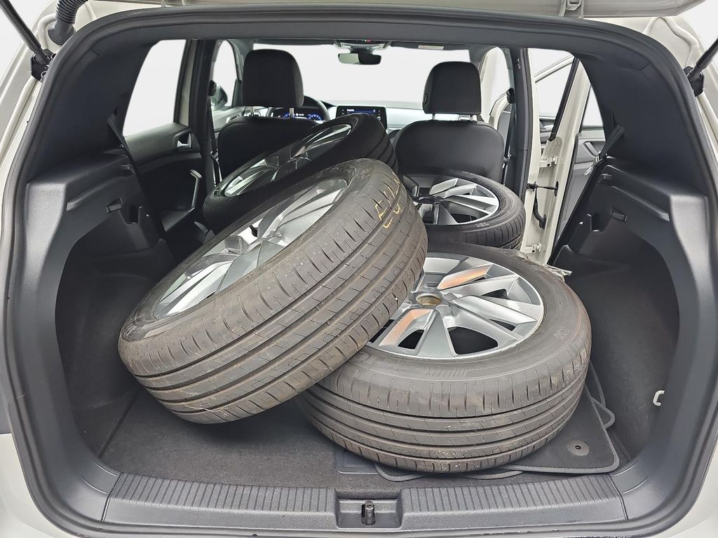 Volkswagen T-Cross 2025