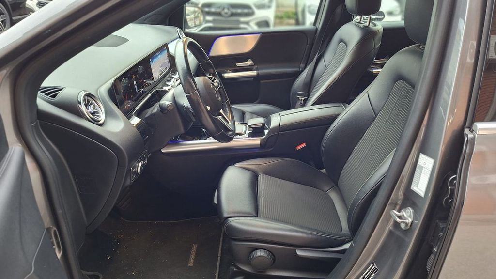 Mercedes-Benz B 200 2021