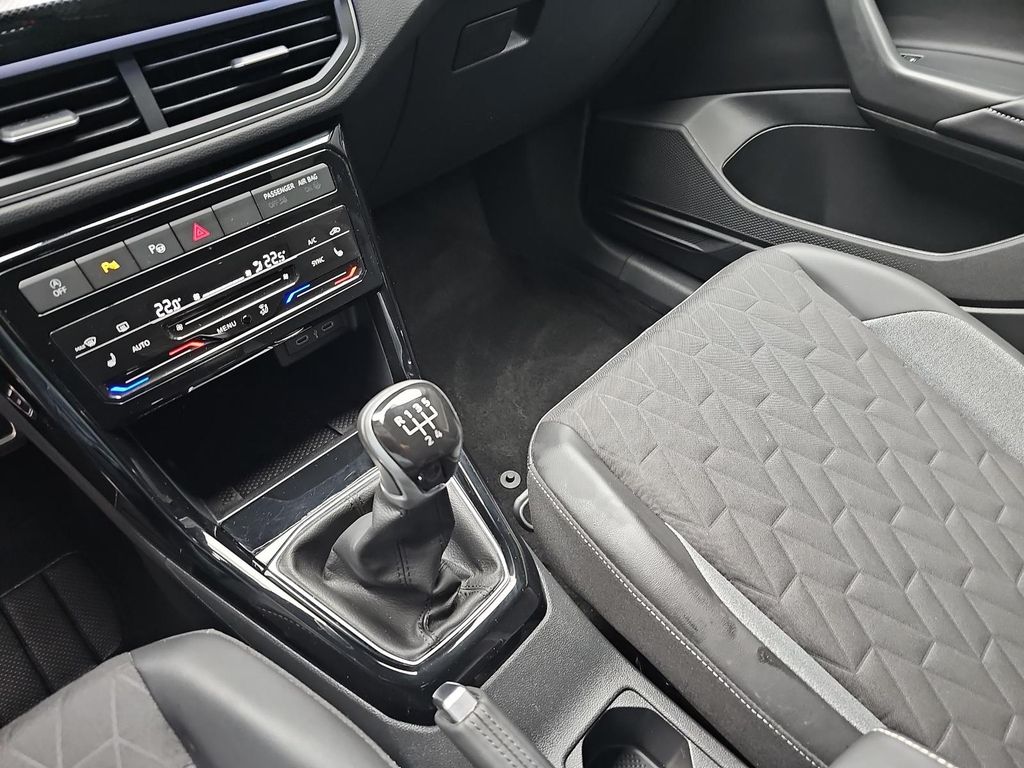 Volkswagen T-Cross 2025