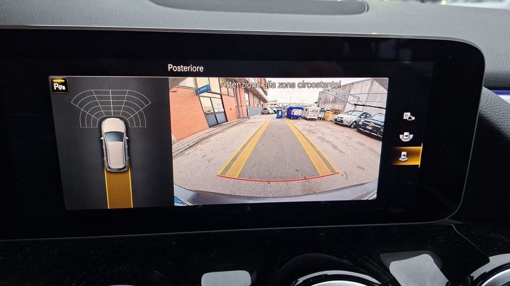 Mercedes-Benz B 200 2021