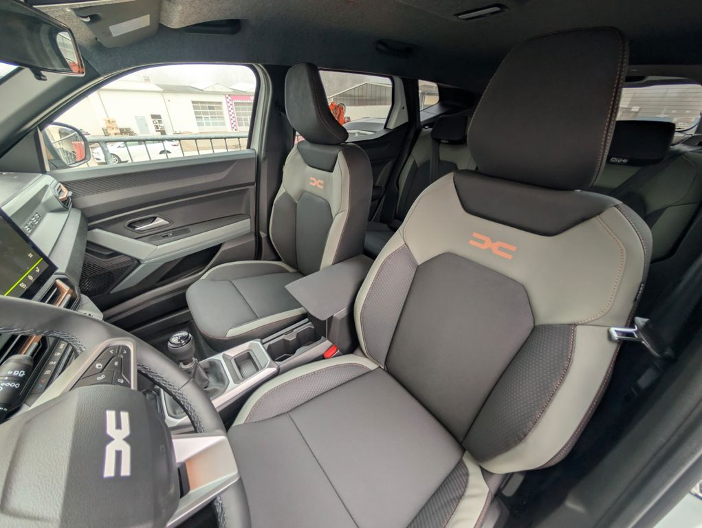 Dacia Duster 2025