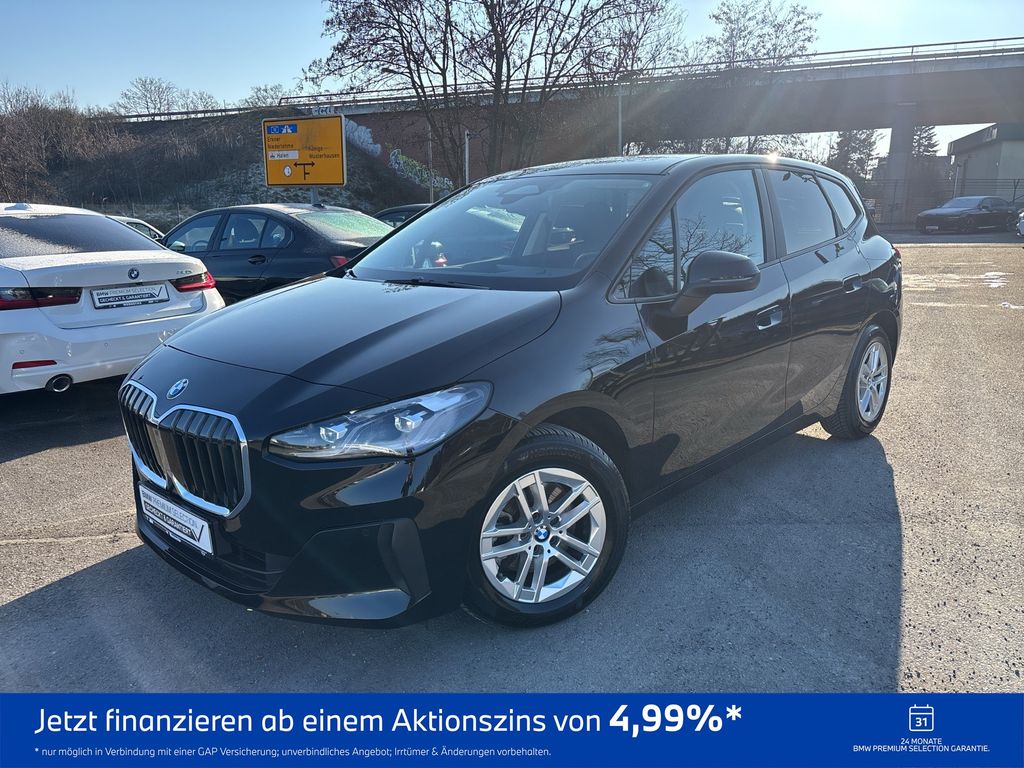 BMW 216 2023