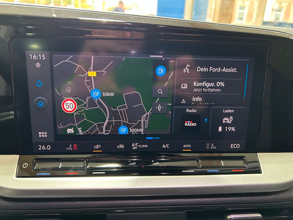 Ford Grand Tourneo 2025