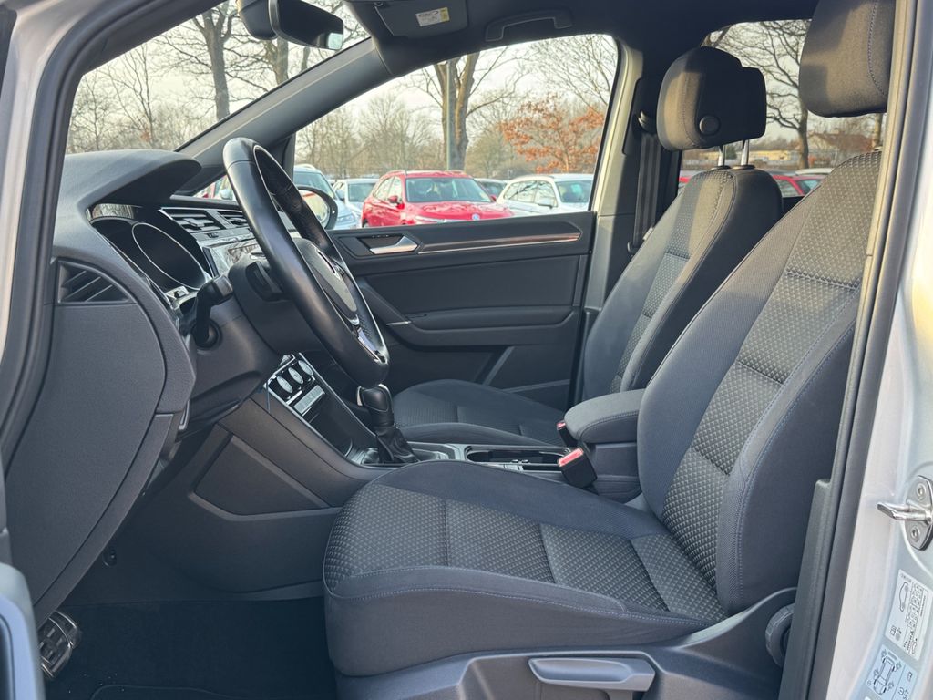 Volkswagen Touran 2021