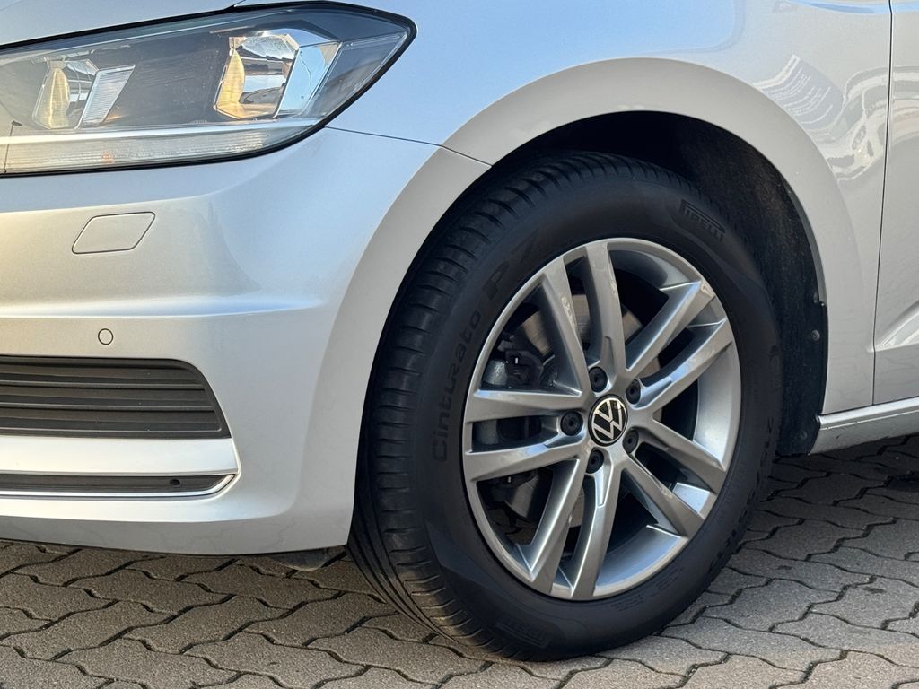 Volkswagen Touran 2021