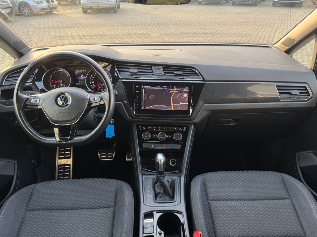 Volkswagen Touran 2021