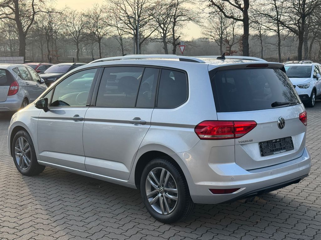 Volkswagen Touran 2021