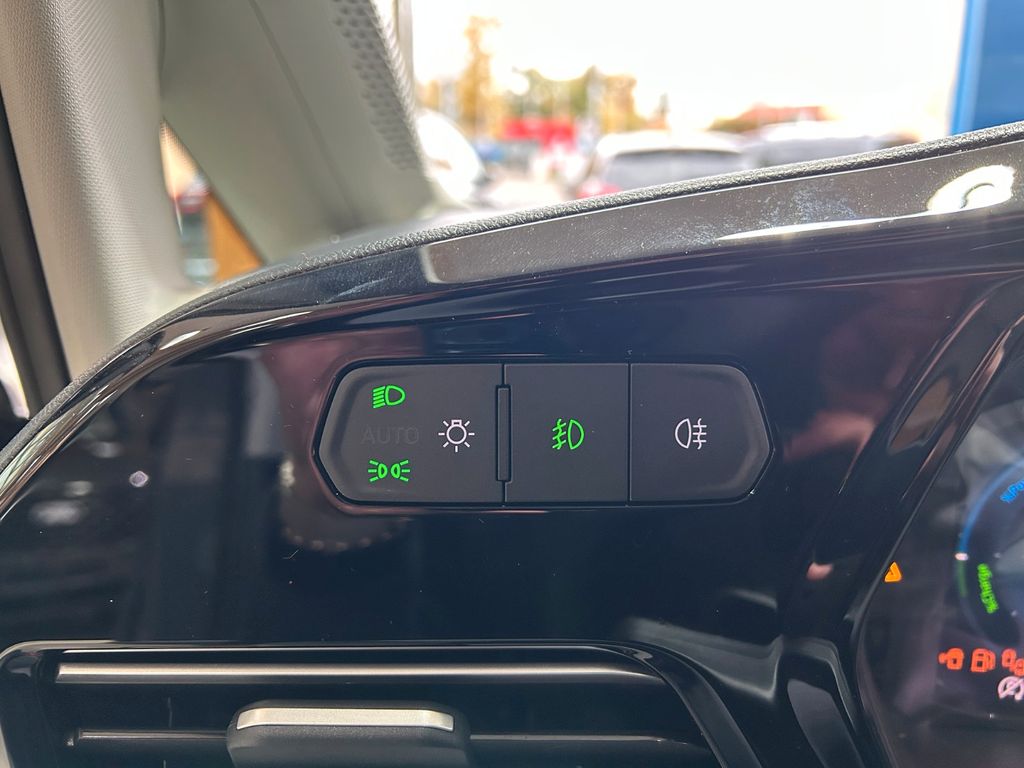 Ford Grand Tourneo 2025