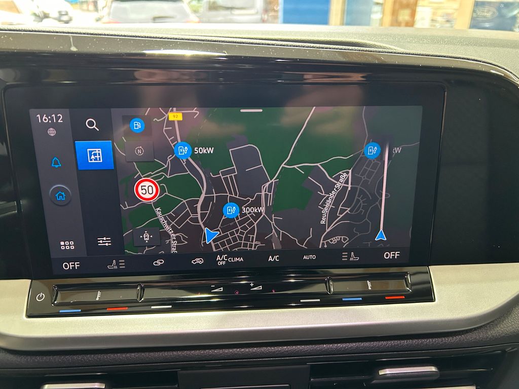 Ford Grand Tourneo 2025