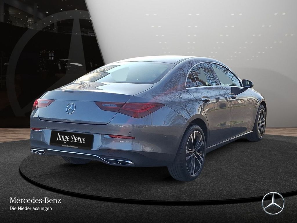 Mercedes-Benz CLA 180 2025
