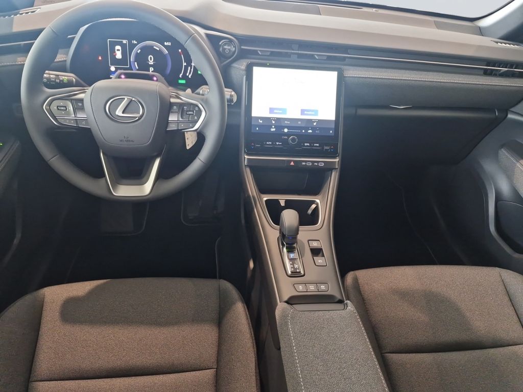 Lexus LBX