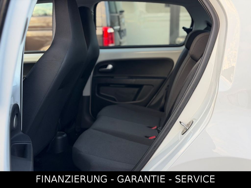 Volkswagen up! 2022