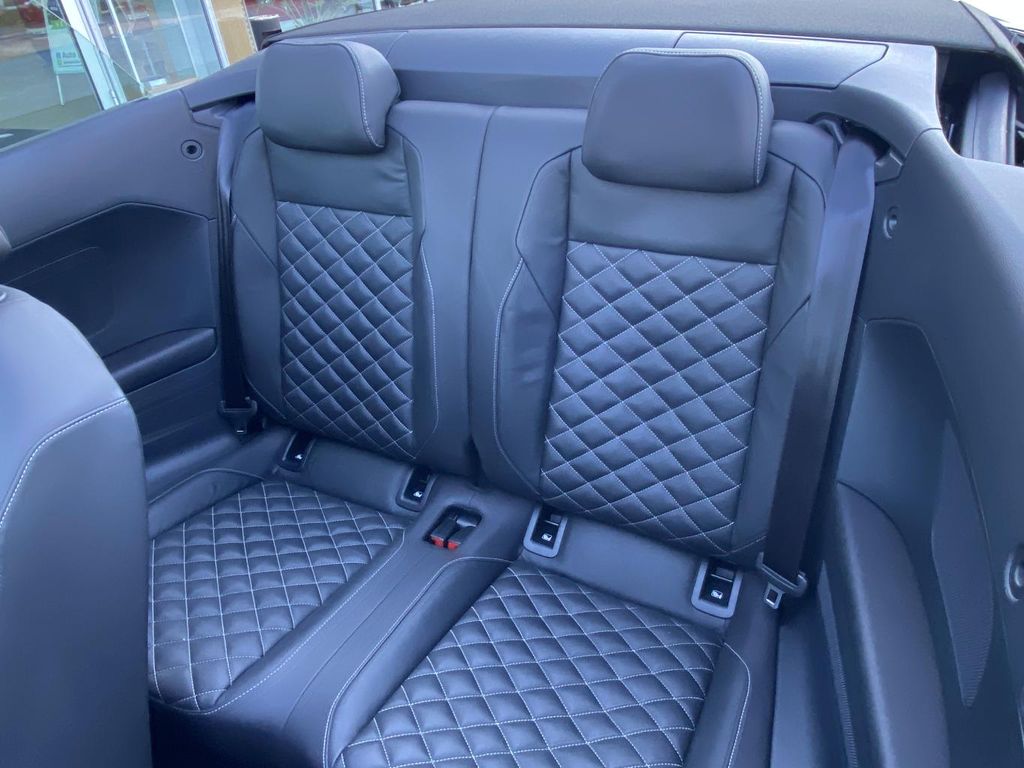 Volkswagen T-Roc 2021