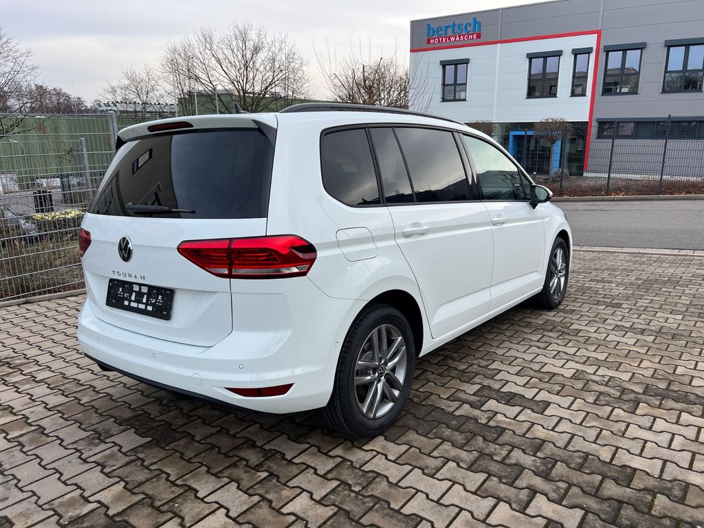 Volkswagen Touran 2025