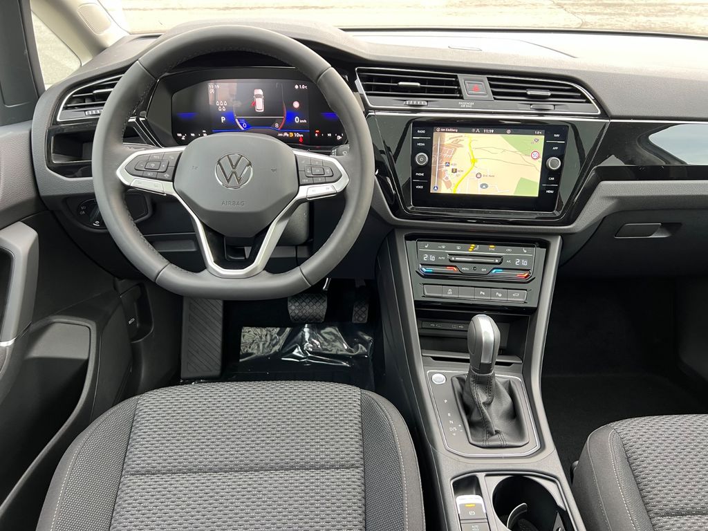 Volkswagen Touran 2025