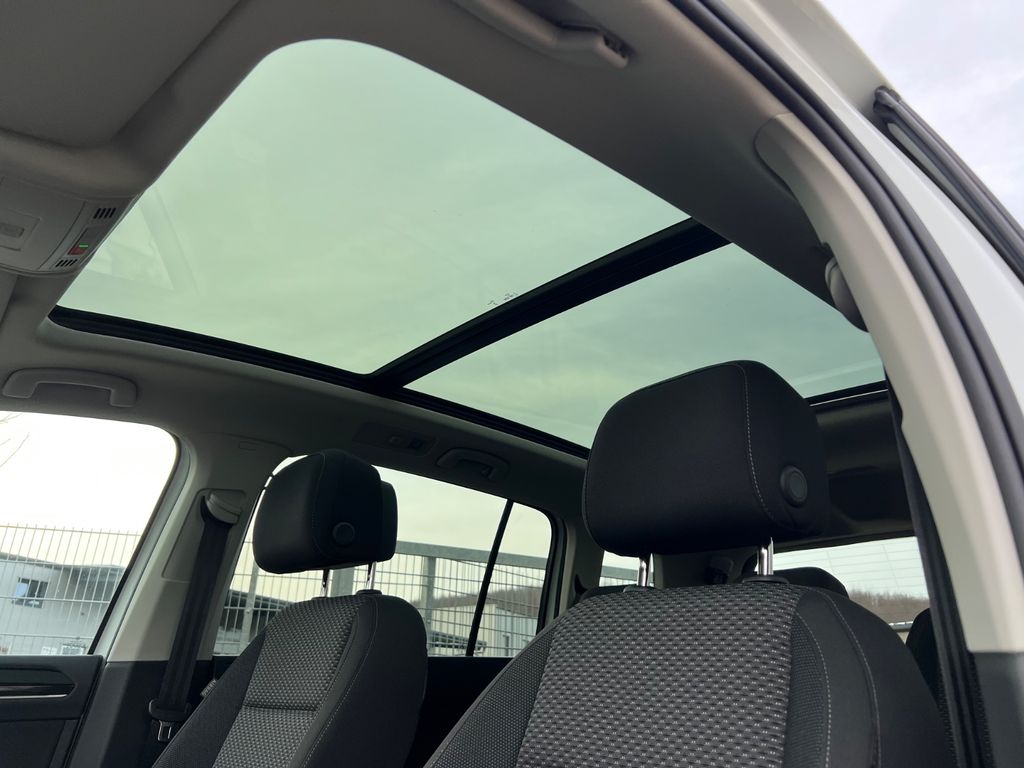 Volkswagen Touran 2025