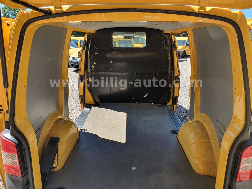 Volkswagen T5 Transporter 2015