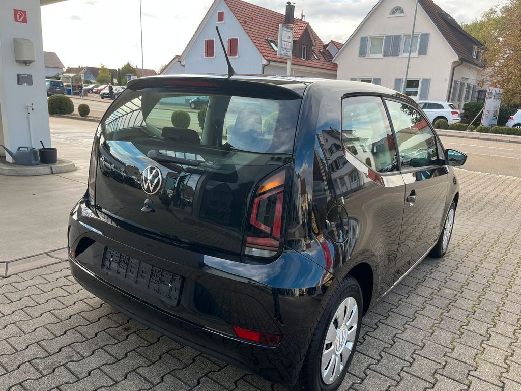 Volkswagen up! 2020