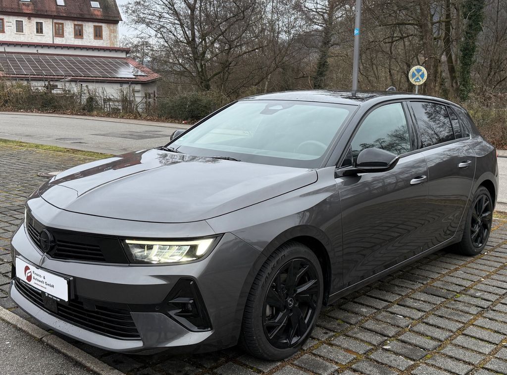Opel Astra 2024