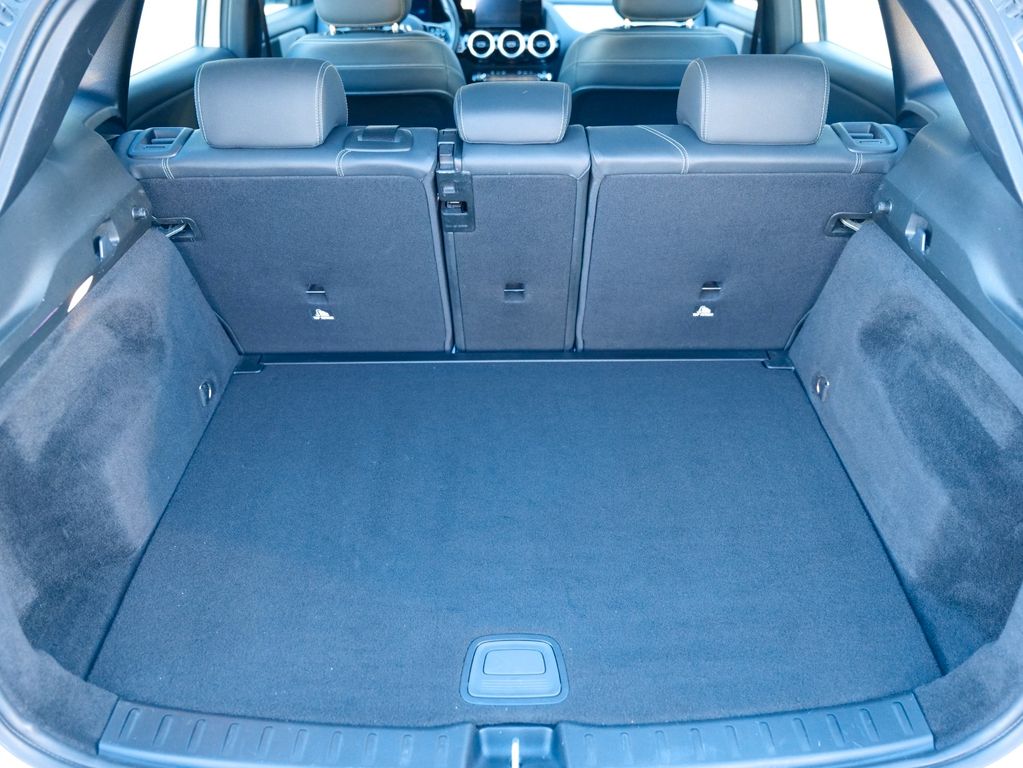 Mercedes-Benz GLA 180 2021