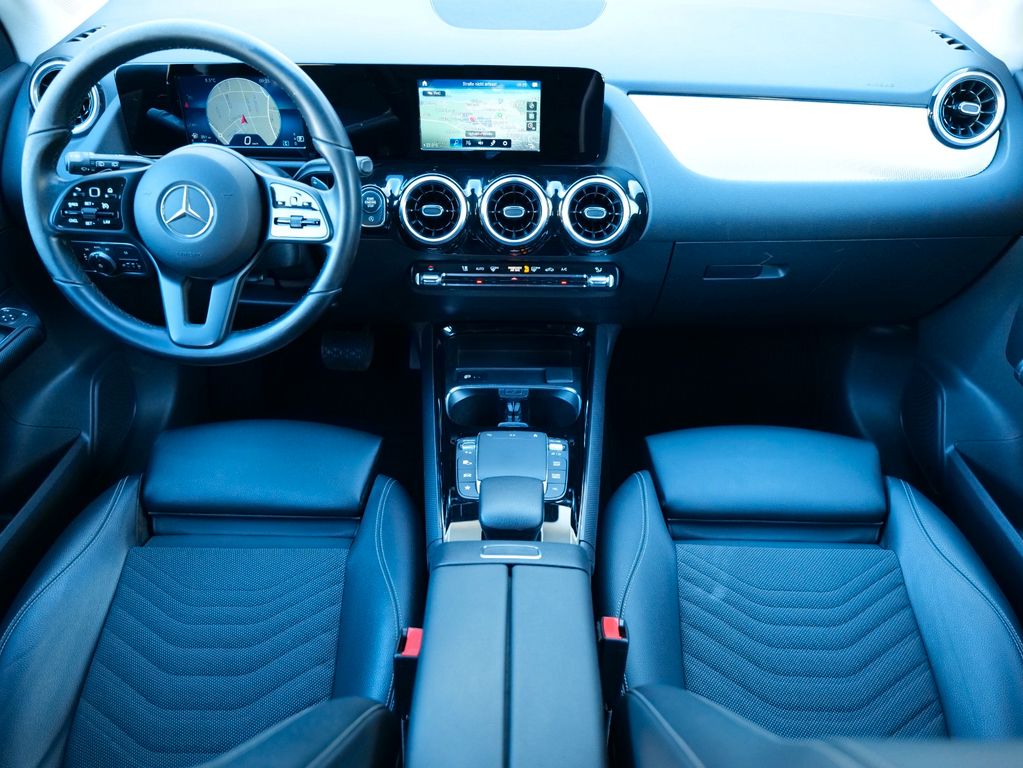 Mercedes-Benz GLA 180 2021