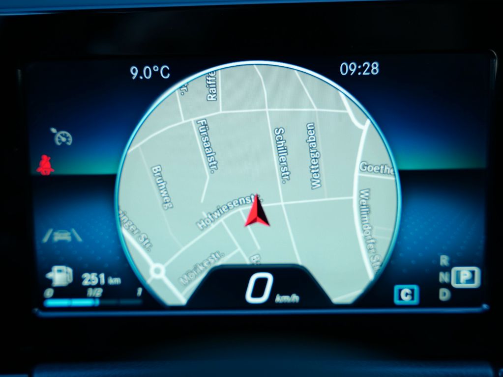 Mercedes-Benz GLA 180 2021