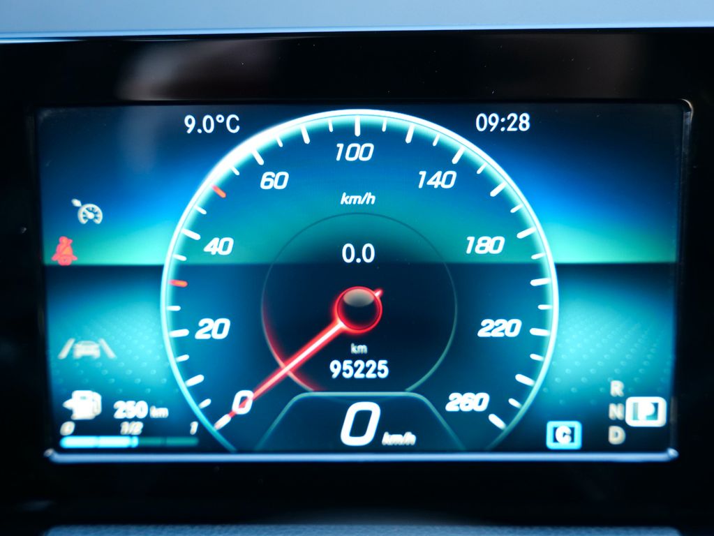 Mercedes-Benz GLA 180 2021