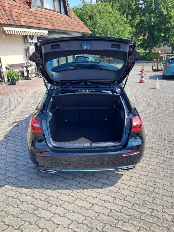 Mercedes-Benz A 200 2022