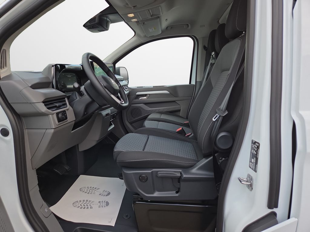 Volkswagen T7 Transporter