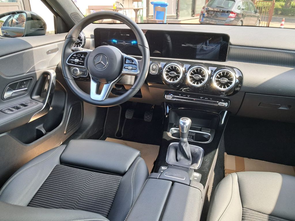 Mercedes-Benz A 200 2022
