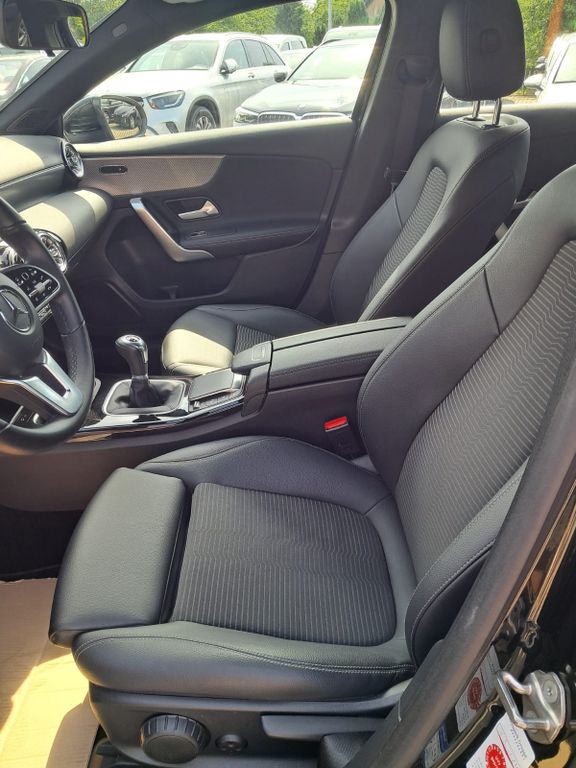 Mercedes-Benz A 200 2022