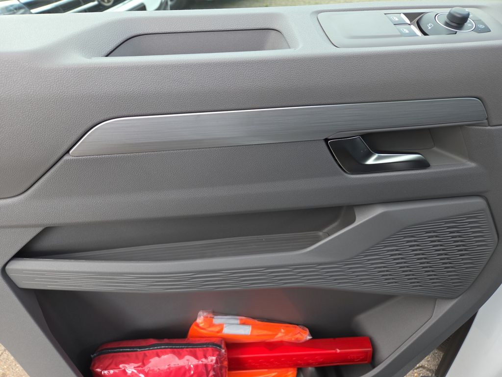 Volkswagen T7 Transporter