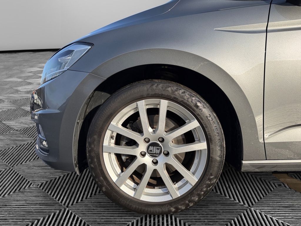 Volkswagen Touran 2015