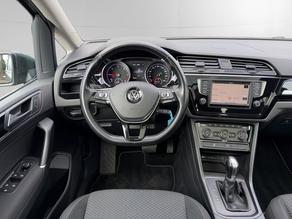 Volkswagen Touran 2015