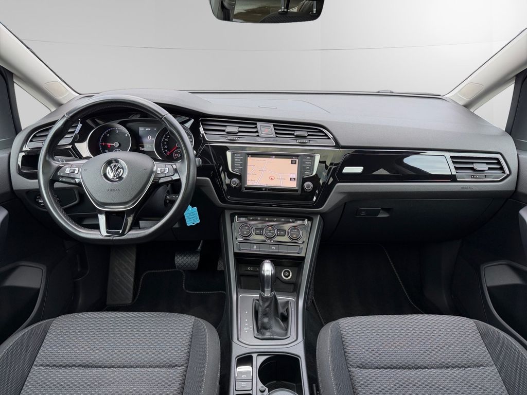 Volkswagen Touran 2015