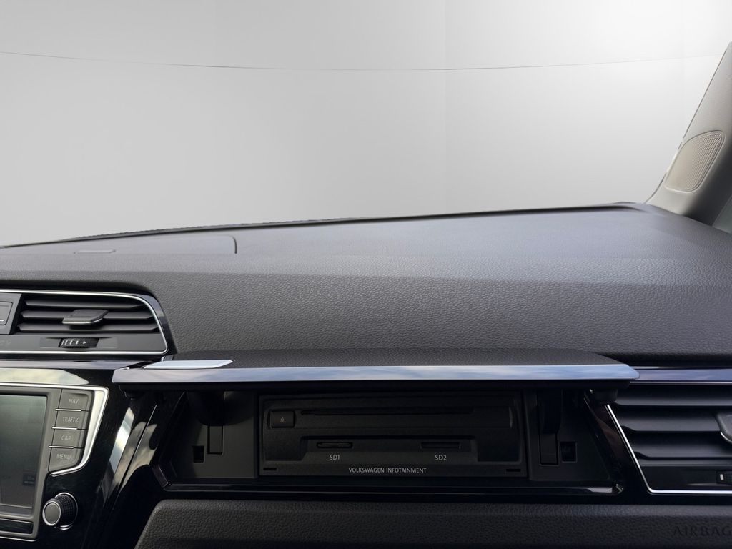 Volkswagen Touran 2015