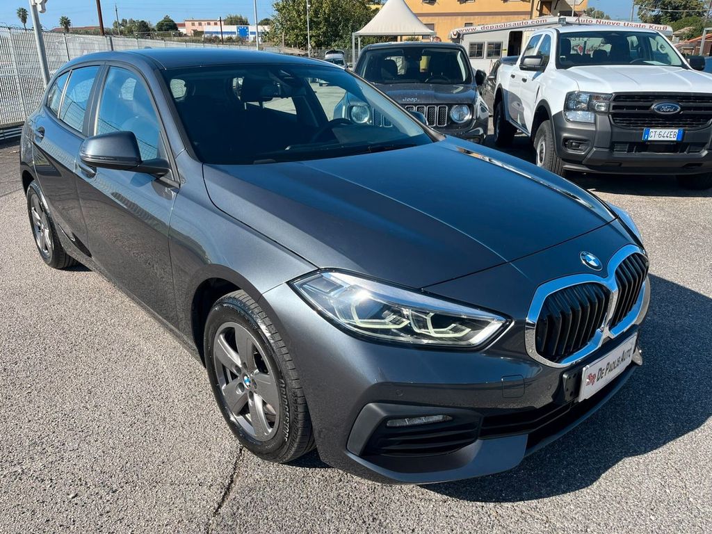 BMW 118 2021