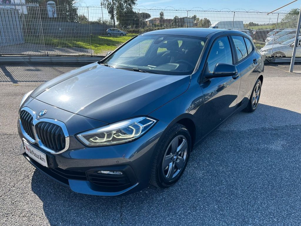 BMW 118 2021