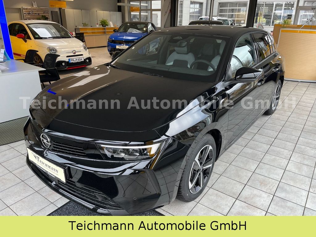 Opel Astra 2025