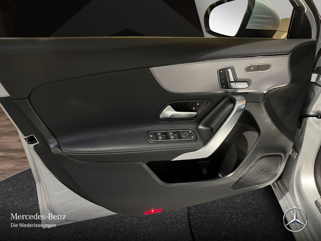 Mercedes-Benz A 200 2021