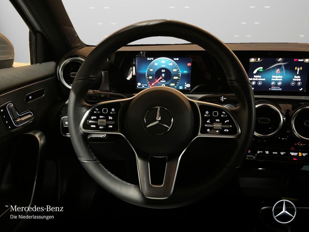 Mercedes-Benz A 200 2021